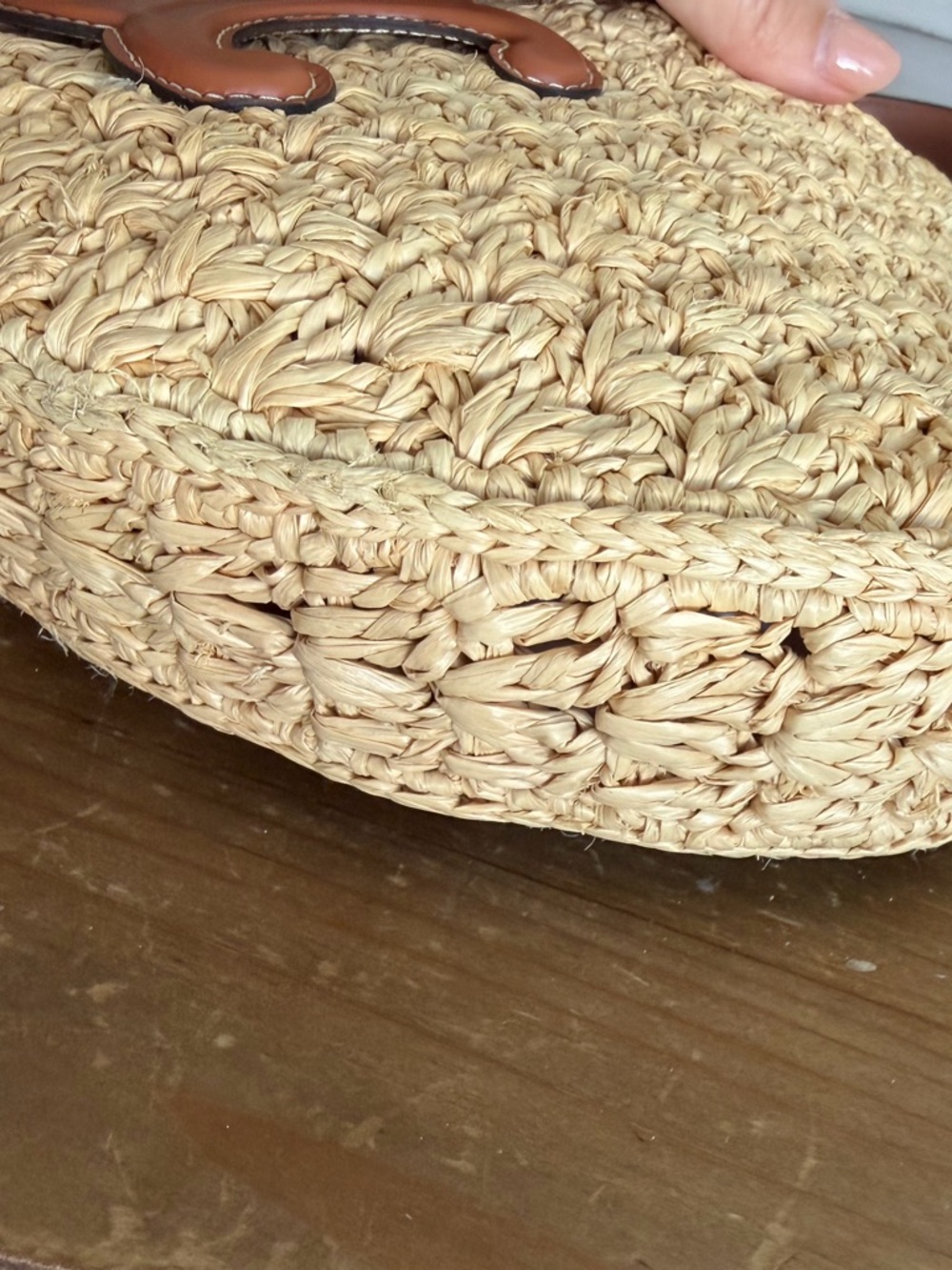 Celine Natural Woven Classic Panier Hobo Bag in raffia and calfskin - Picture 7 of 16